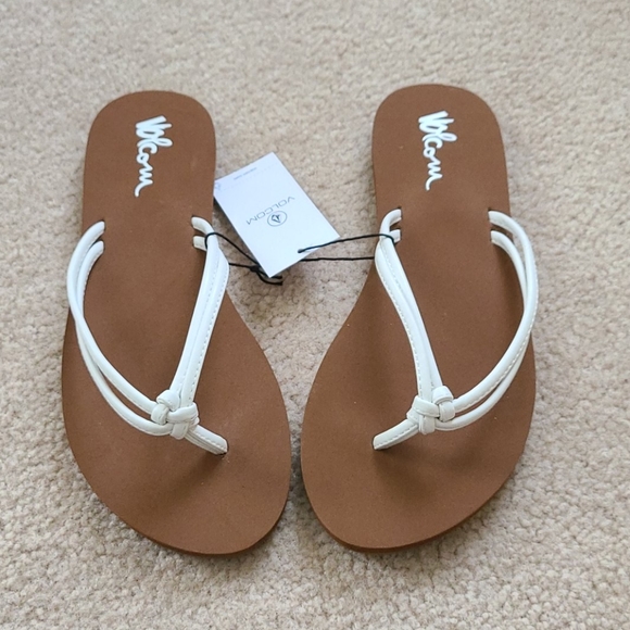 Sandals - Picture 3 of 3